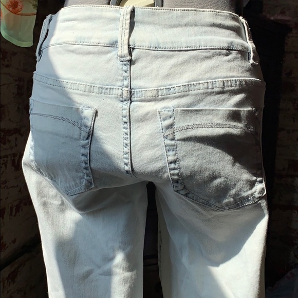 Nanette by Nanette Lepore “Cloud Madison” Capris - Picture 5 of 8